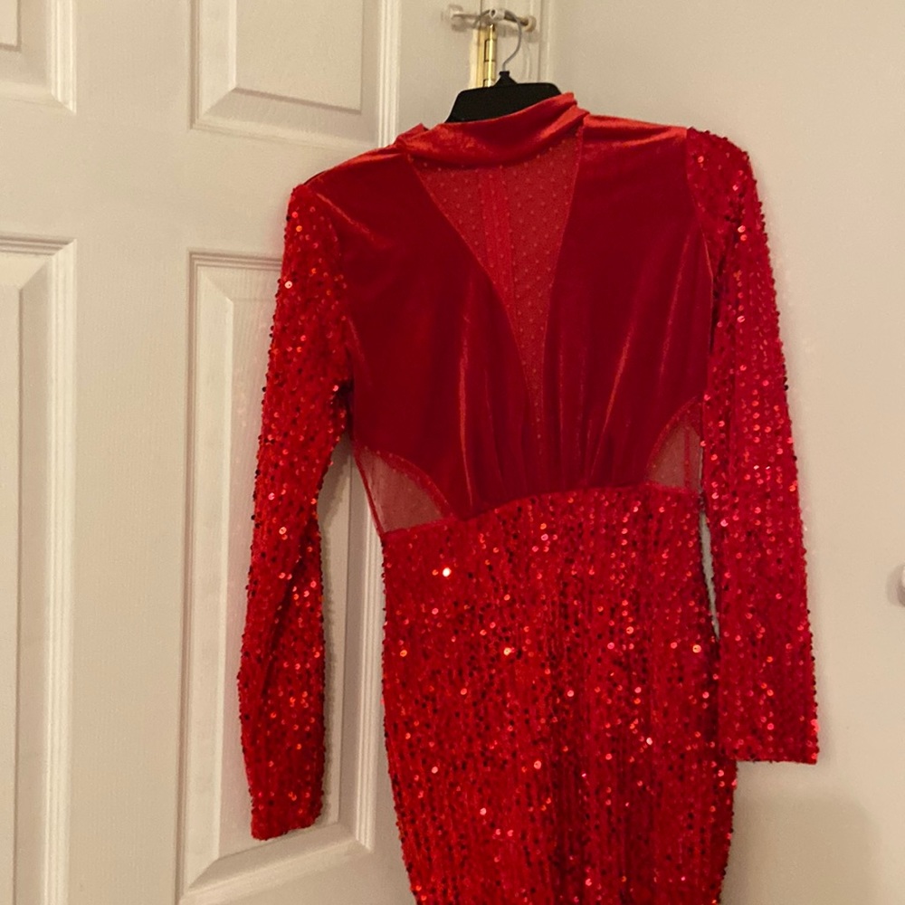 Red sequin short mesh dress